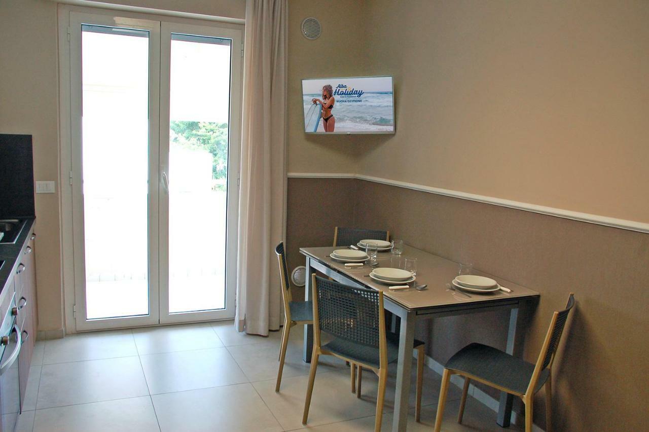 Holiday Club Residence Alba Adriatica Exterior photo